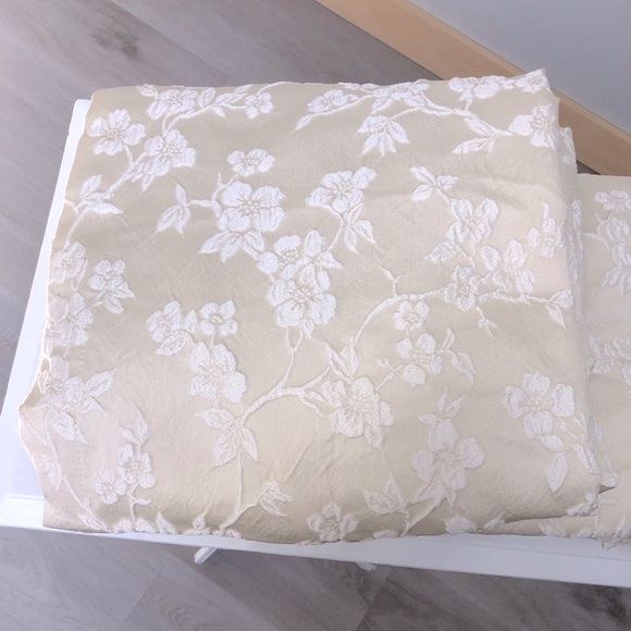 New J. Queen Ivory Embroidered Pole Top Drapery Curtain Panel Set 88” x 50” - Picture 3 of 12